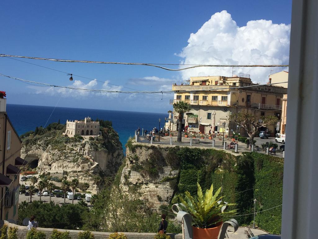 Lo Splendore Del Borgo Тропея Экстерьер фото